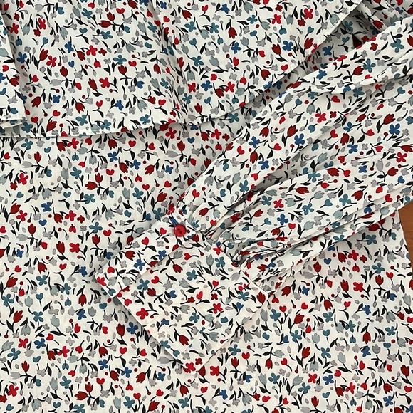 Zara blouse - Picture 2 of 4